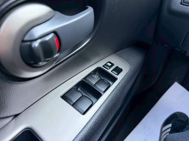 NISSAN日產 LIVINA  第12張相片