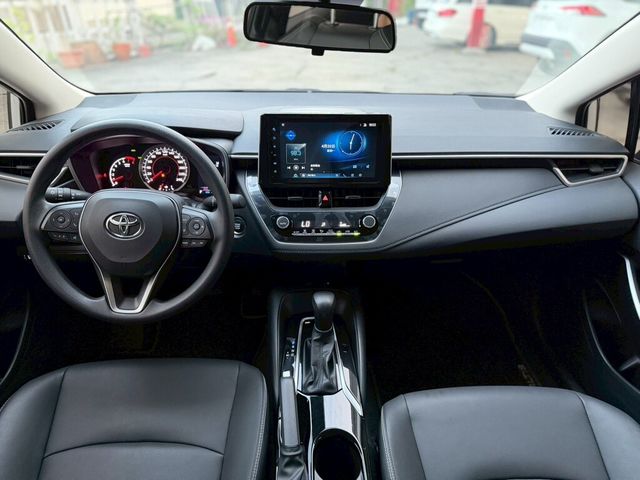 TOYOTA豐田 ALTIS  第7張相片