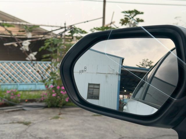 TOYOTA豐田 ALTIS  第15張相片