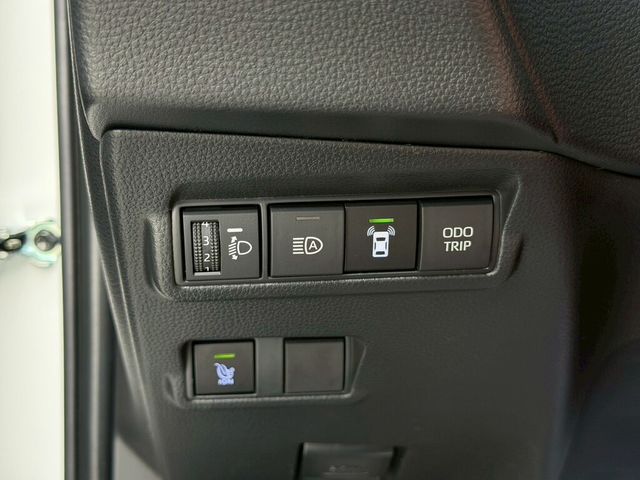 TOYOTA豐田 COROLLA CROSS HYBRID  第13張相片