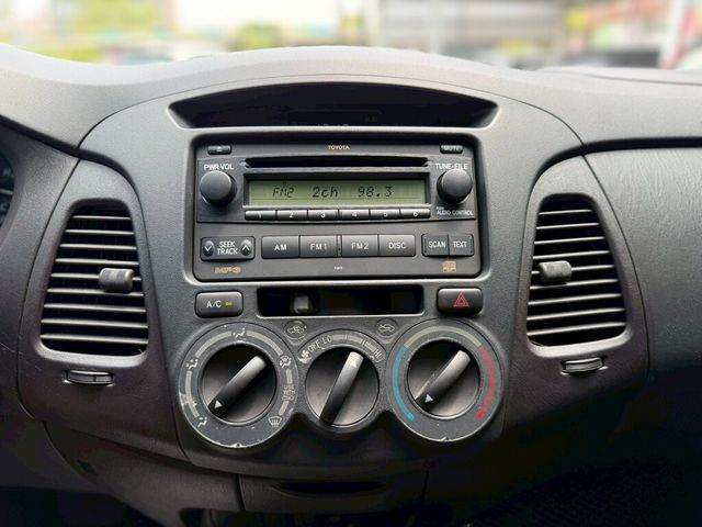 TOYOTA豐田 INNOVA  第10張相片