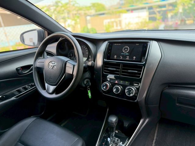 TOYOTA豐田 YARIS  第14張相片