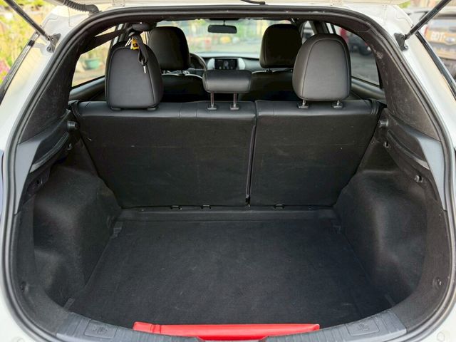 TOYOTA豐田 YARIS  第17張相片
