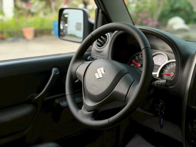 SUZUKI鈴木 JIMNY  第8張相片