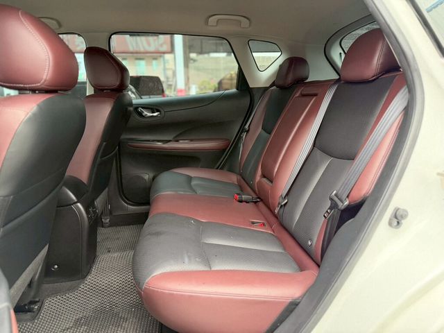 NISSAN日產 TIIDA  第12張相片