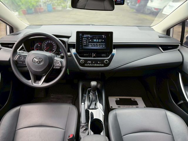 TOYOTA豐田 ALTIS  第7張相片