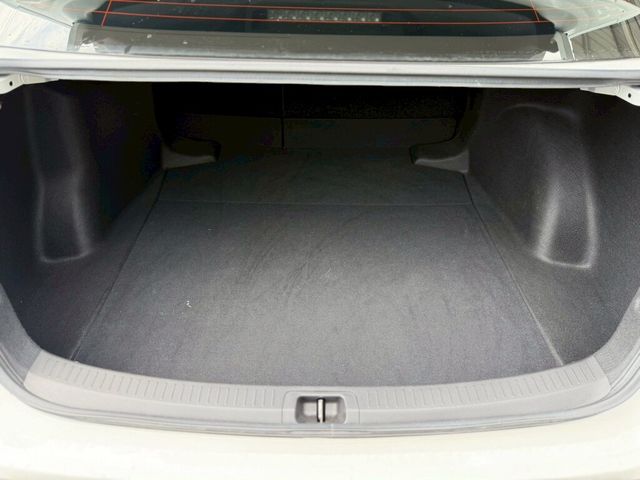 TOYOTA豐田 ALTIS  第16張相片