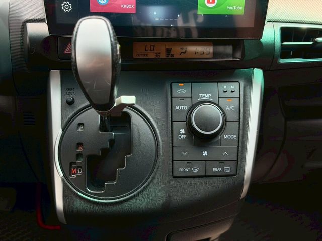 TOYOTA豐田 WISH  第12張相片
