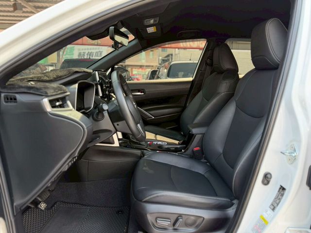 TOYOTA豐田 COROLLA CROSS HYBRID  第14張相片