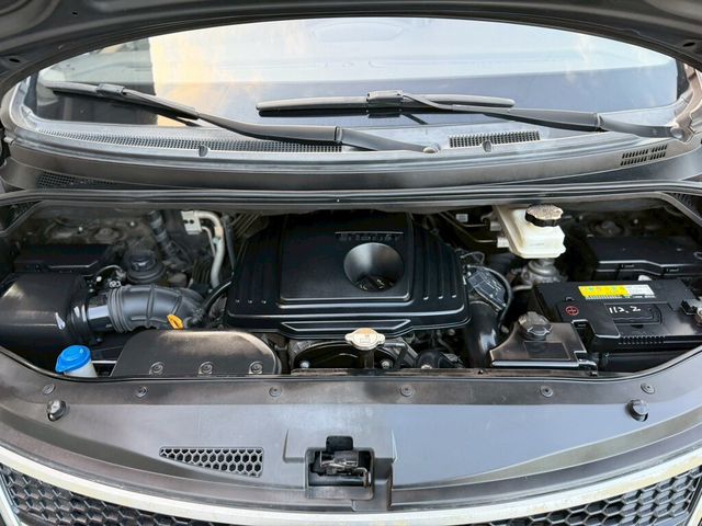 HYUNDAI現代 STAREX  第18張相片