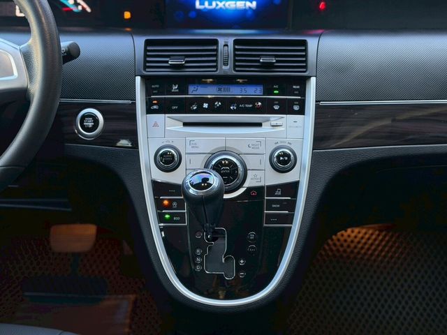 LUXGEN納智捷 M7 TURBO  第11張相片