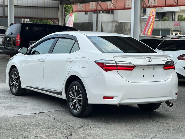 TOYOTA豐田 ALTIS  第6張相片