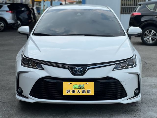 TOYOTA豐田 COROLLA ALTIS HYBRID  第2張相片