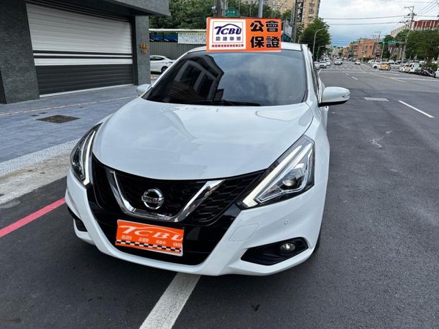 Nissan Tiida  第5張相片