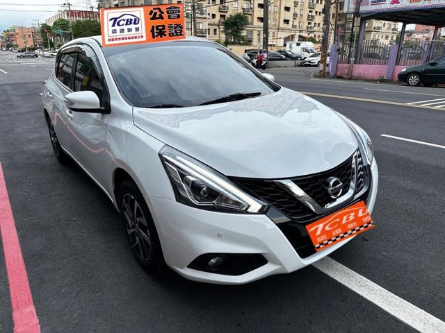 Nissan Tiida  第6張相片