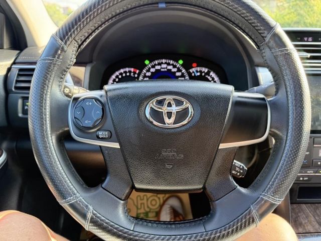 Toyota Camry  第8張相片