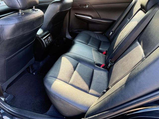 Toyota Camry  第10張相片