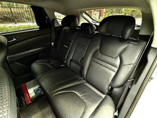 Luxgen U6 GT  第12張相片