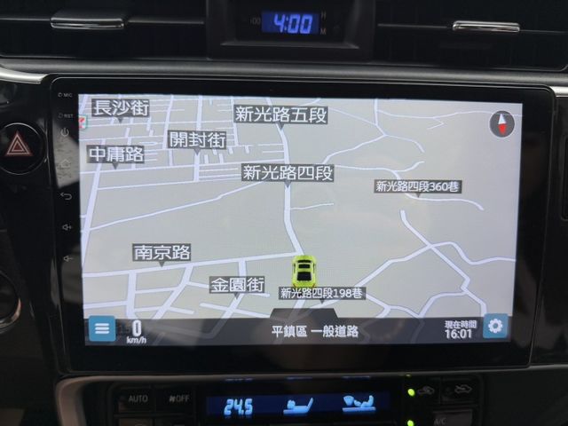 Toyota ALTIS  第12張相片