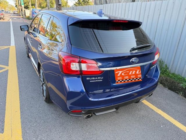 Subaru Levorg  第10張相片