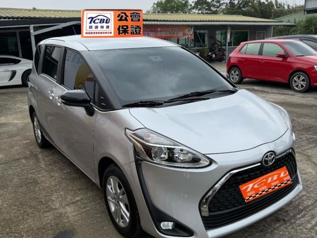 Toyota SIENTA  第2張相片