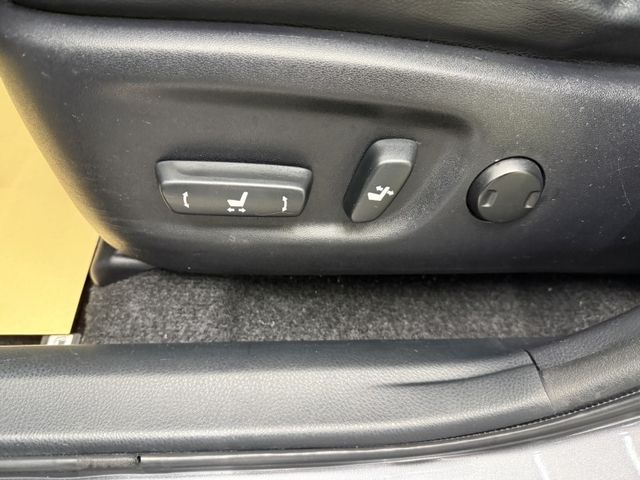 Toyota RAV4  第10張相片