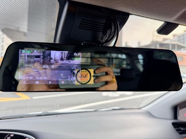 Toyota SIENTA  第14張相片