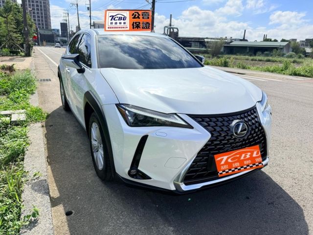 Lexus UX  第4張相片