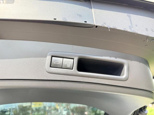 Lexus UX  第16張相片