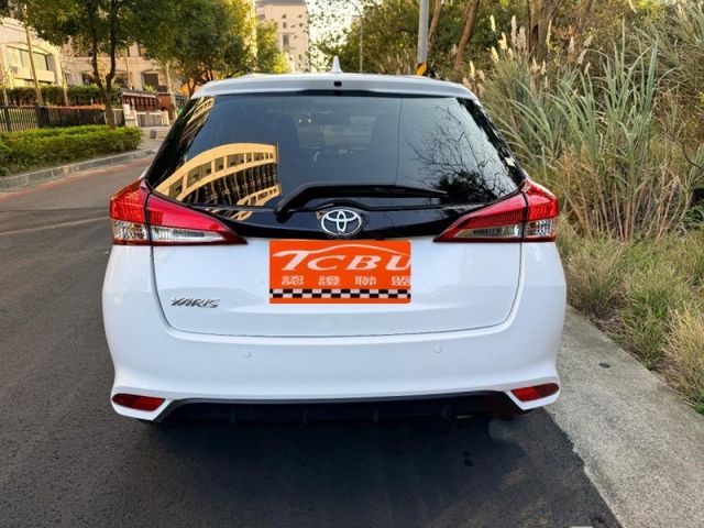 Toyota Yaris  第8張相片
