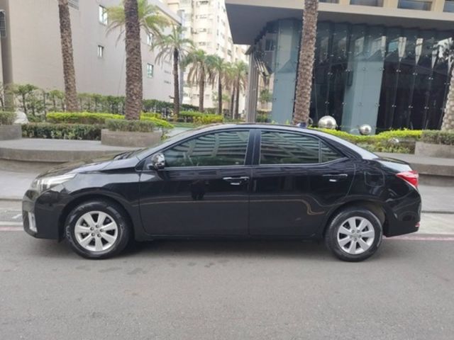 TOYOTA豐田 ALTIS  第6張相片