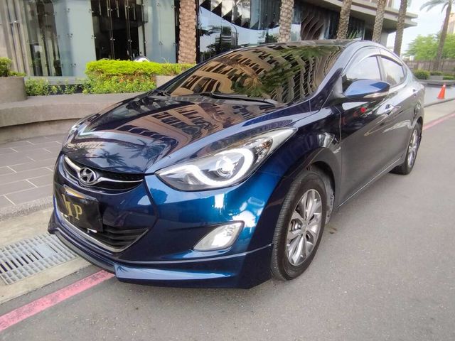 HYUNDAI現代 ELANTRA  第1張相片
