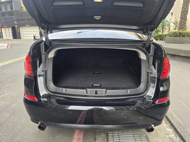 BMW寶馬 535I GT  第8張相片