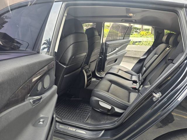 BMW寶馬 535I GT  第9張相片