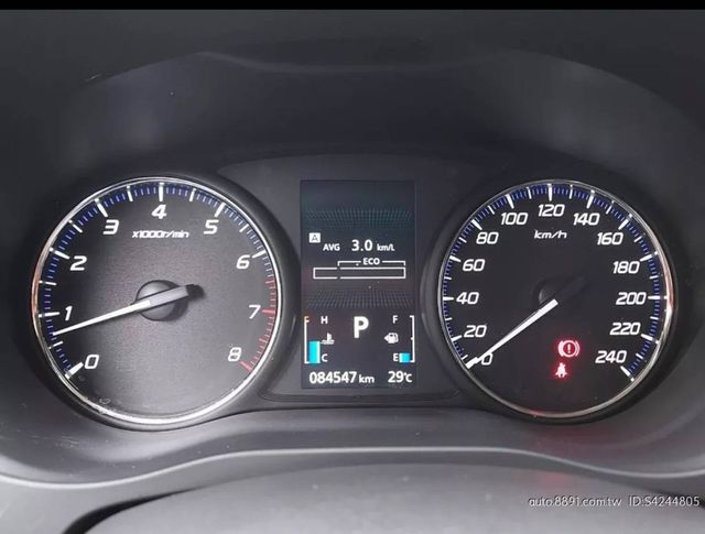 MITSUBISHI三菱 OUTLANDER  第6張相片