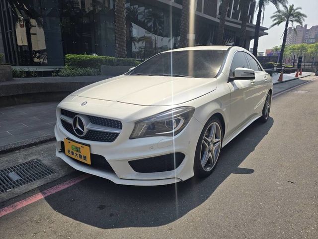 M-BENZ賓士 CLA220 CDI  第1張相片