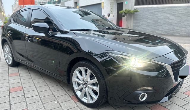 MAZDA馬自達 MAZDA 3  第1張相片