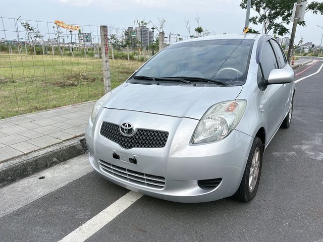 TOYOTA豐田 YARIS  第1張相片