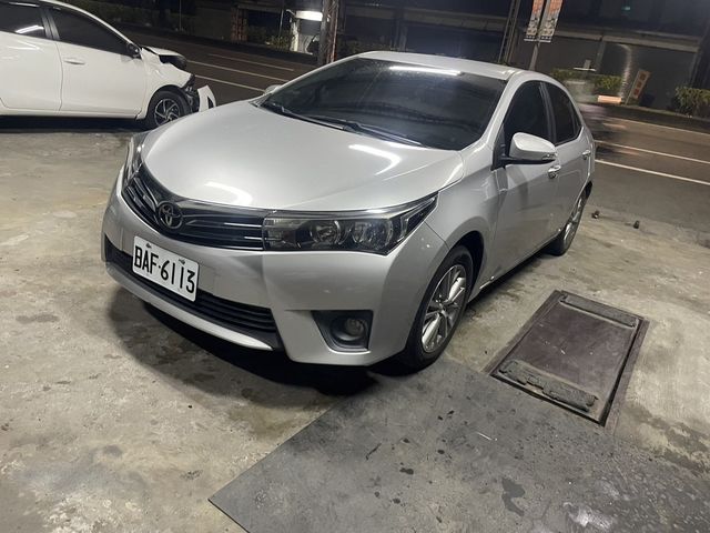 TOYOTA豐田 ALTIS  第1張相片