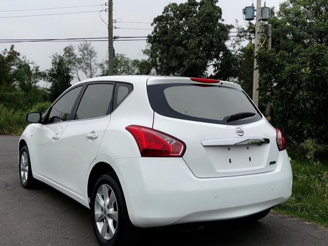 NISSAN日產 TIIDA  第13張相片