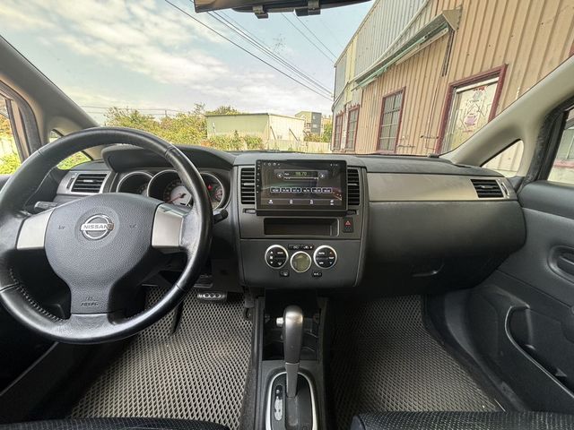 NISSAN日產 TIIDA  第3張相片