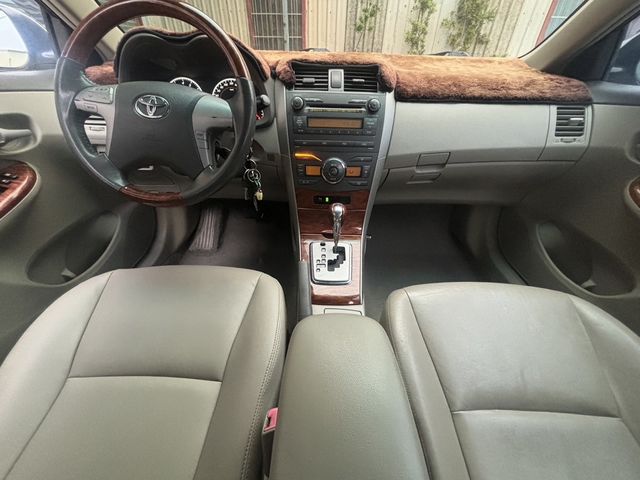 TOYOTA豐田 ALTIS  第5張相片