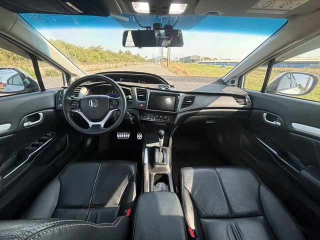 HONDA本田 CIVIC  第3張相片
