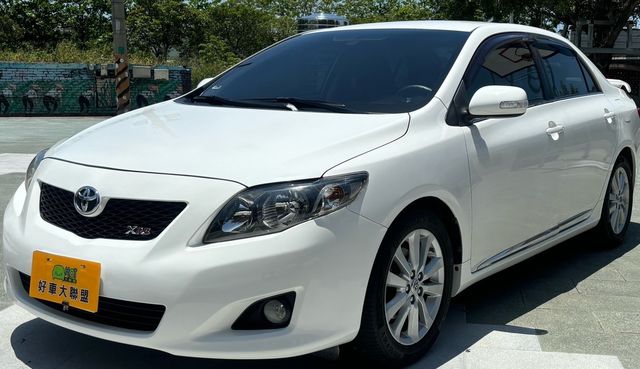 TOYOTA豐田 ALTIS  第2張相片