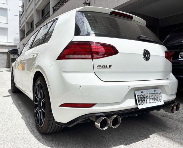 VOLKSWAGEN福斯 GOLF  第1張相片