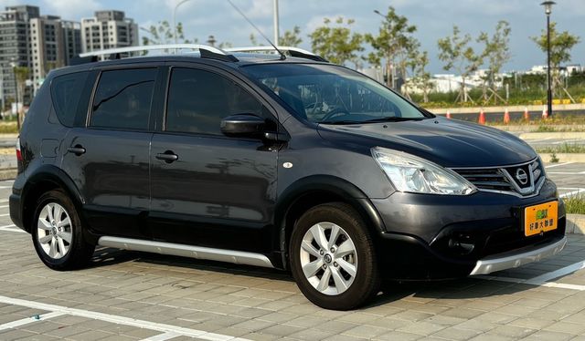 NISSAN日產 LIVINA  第3張相片