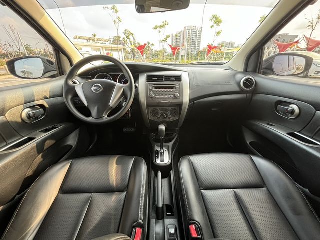 NISSAN日產 LIVINA  第6張相片