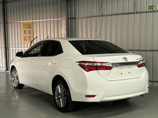 TOYOTA豐田 ALTIS  第5張相片