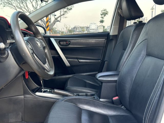 TOYOTA豐田 ALTIS  第9張相片