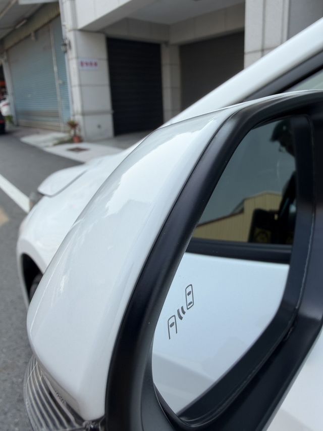 TOYOTA豐田 ALTIS  第5張相片